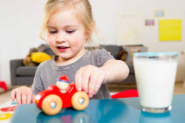 What's the Best Way to Design a Home Office That Minimizes Digital Distractions?