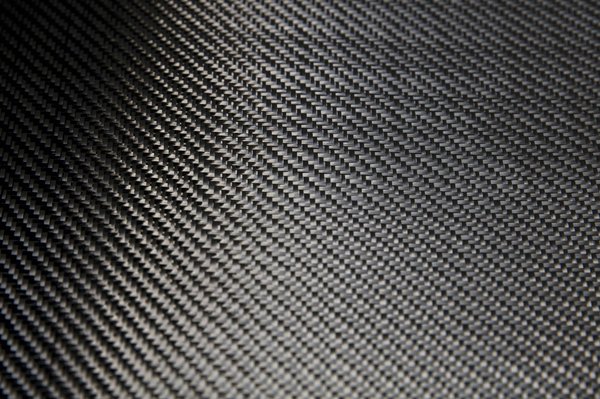 Can the Use of a Carbon Fiber Driveshaft Offer Benefits in Terms of Weight Reduction and Strength?